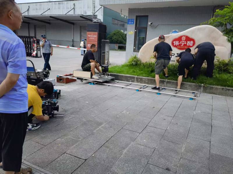长白广告片拍摄公司核心优势：全流程服务，让品牌广告片省心更出彩